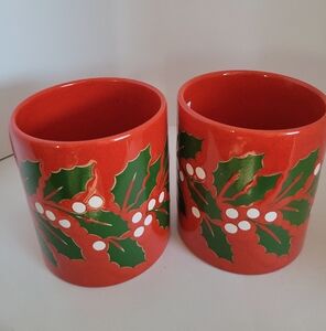 HOLLY BERRY PATTERN COFFEE MUGS RED WAECHTERSBACH W. GERMANY VINTAGE Set of 2